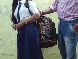 Mumbai Ashu: Indian Collage Girl Fucking in Teacher