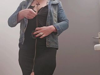 Sofy13: In der büro-toilette