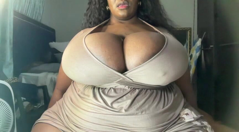 Legendary Booty Overdose: Bbw geme con tette e stuzzica