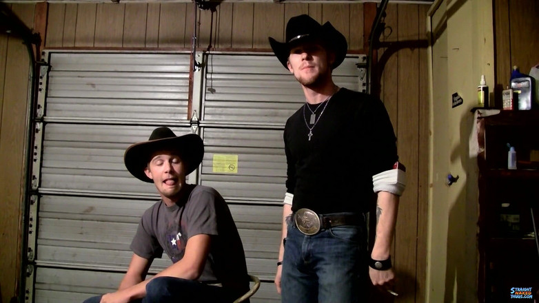 Straight naked thugs: 牛仔鸡巴比较