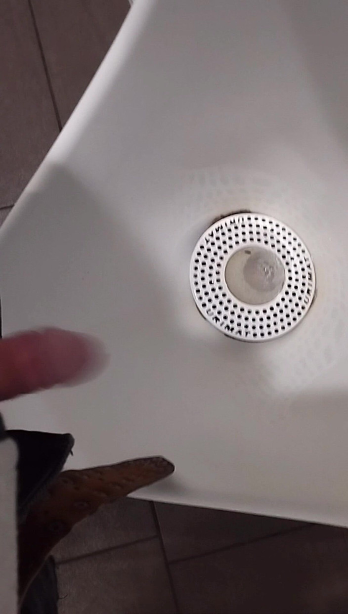 Bayer911: 오줌은 요청과 끝 정액에 대한 혼합