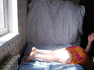Kitty_Cross: 温泉は金髪BBW MILF若い大学の男の子は、20代の真ん中に熱い叔母の女性のように見えます滑らか