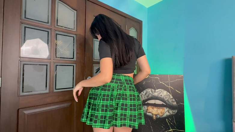 Angellkink: Tight Green Skirt