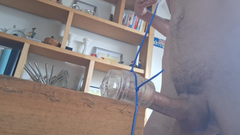 SteveSmokeHolland: Fleshlight Fuck #11 Vibrating Cocksucker