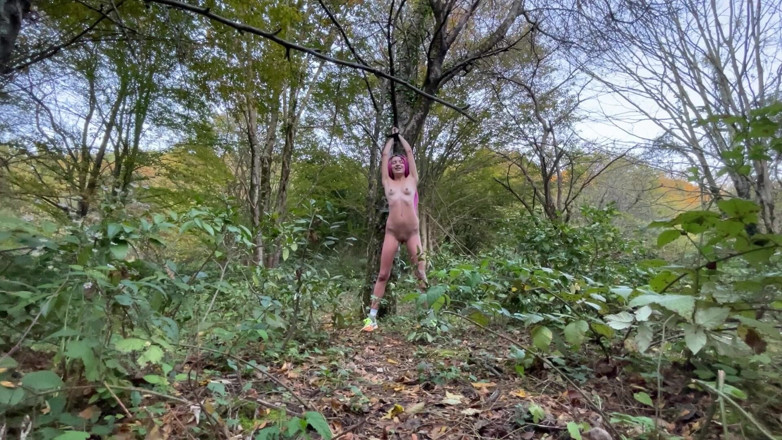 Verhiniz: J’ai Rencontré Une Fille Soumise Perverse Dans La Nature Et...