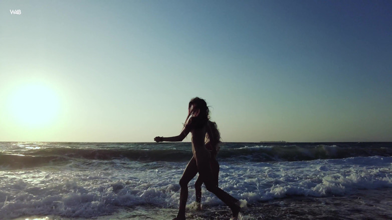 Watch4beauty: Beach Fun