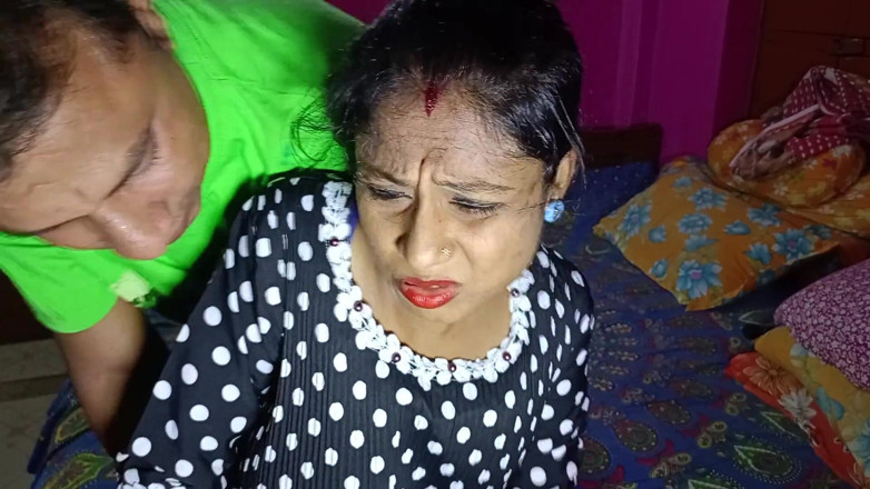 Bengali-coupel: Indiancă bengaleză Pinki Vabi Sex la Davor și Start Priyod