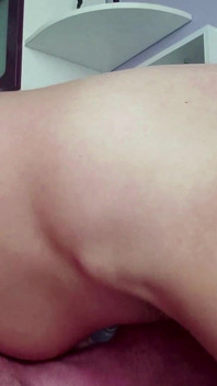 Gentle Ejaculation in the Throat