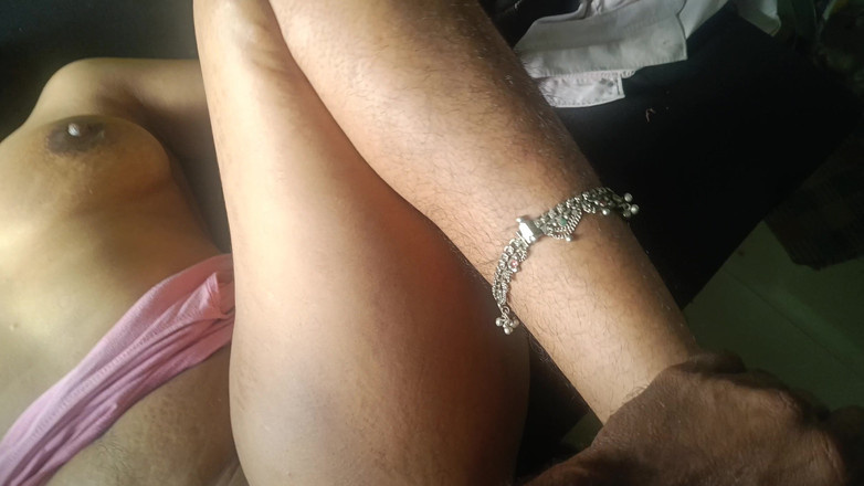 Palani69: 已婚阿姨与丈夫朋友啪