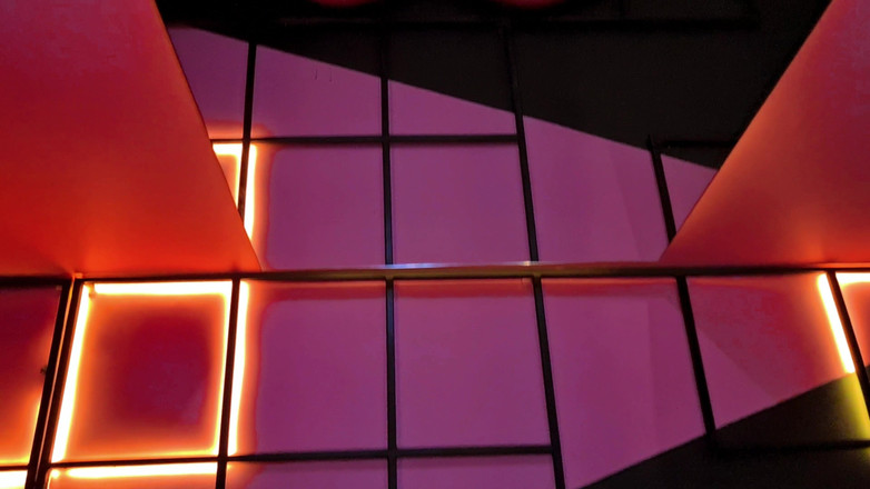 Casal Mattos: Senyuman nakal: Dia mengerang pada zakar saya dan saya mengisi...