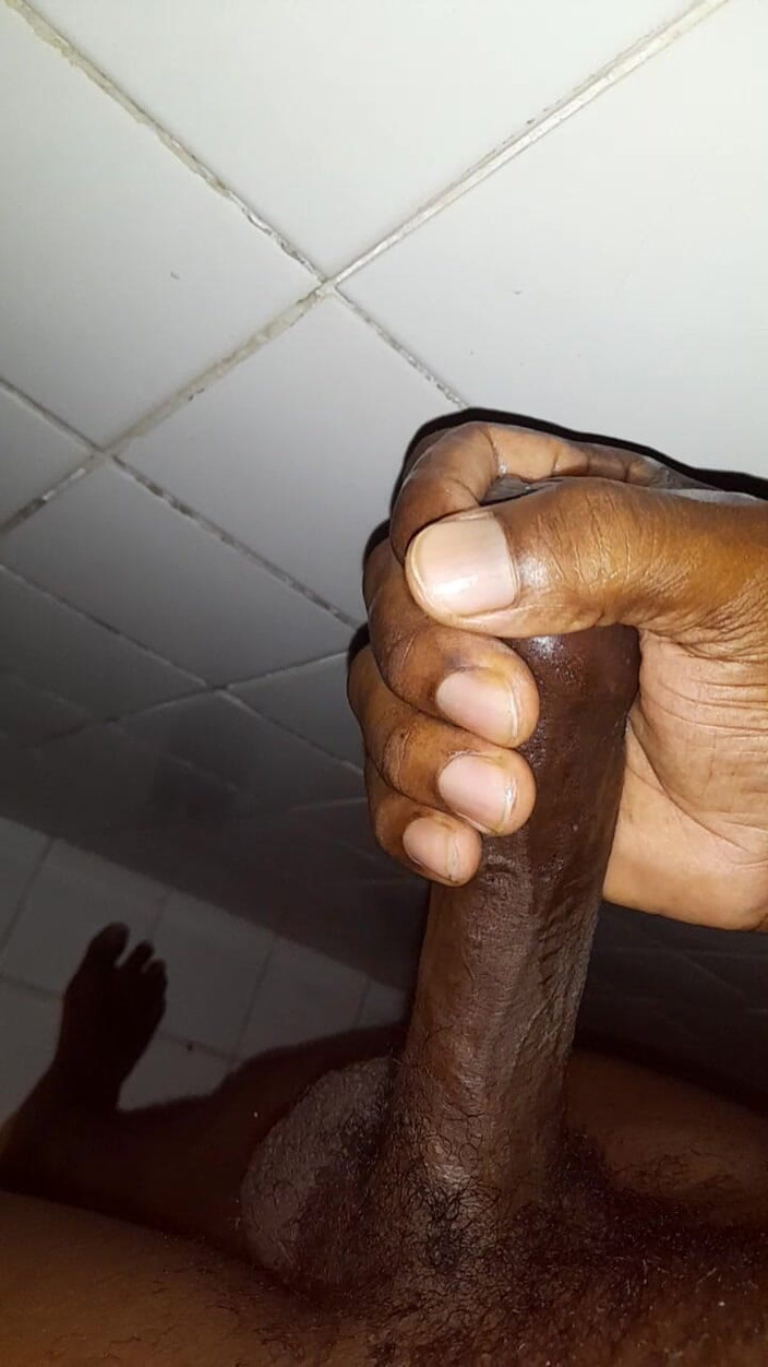 Black guy: シーズン9 エピソード5のオナニー