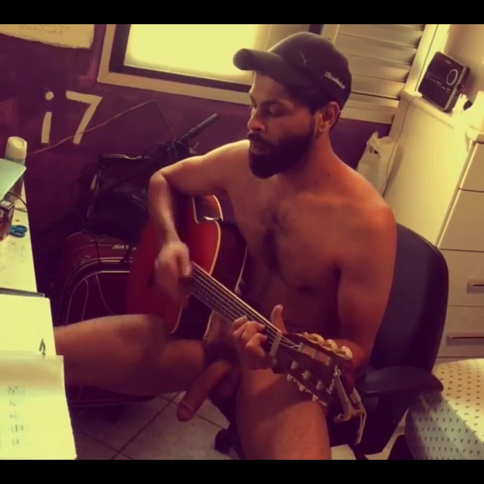 i7Bernard: Guitare n ° 03