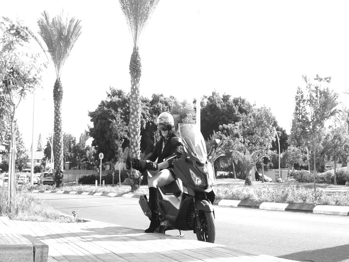 Voyager: L'ho visto in modo indecente.