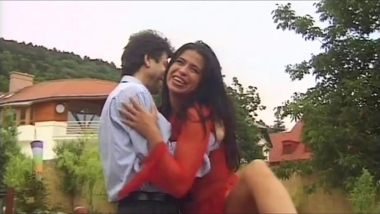 Inhonorof porn: Fucked on the Garden Table by Two Hard Cocks While...