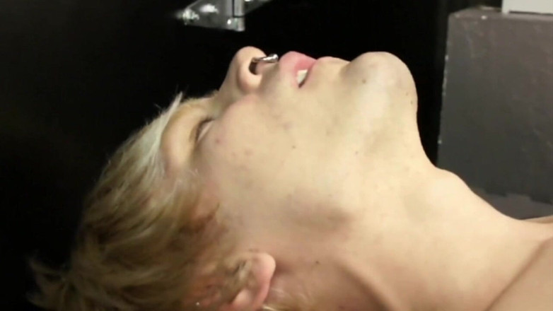 The fuckers raw studio: Bukkake Amateur with Gay Twinks Sucking All His Friends to...
