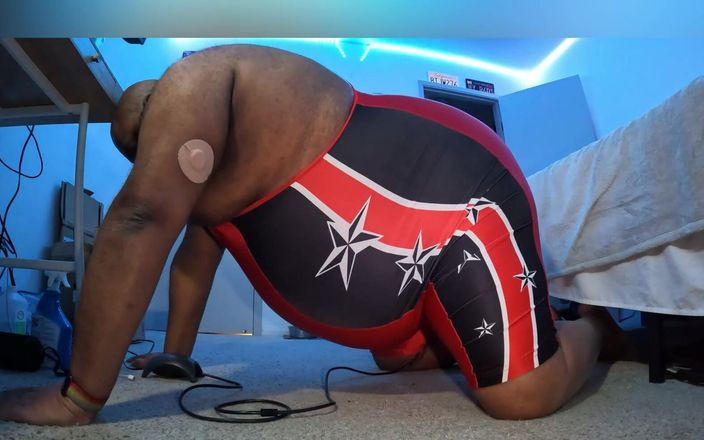 Blk hole: Singlet inflation and release from a black fatty