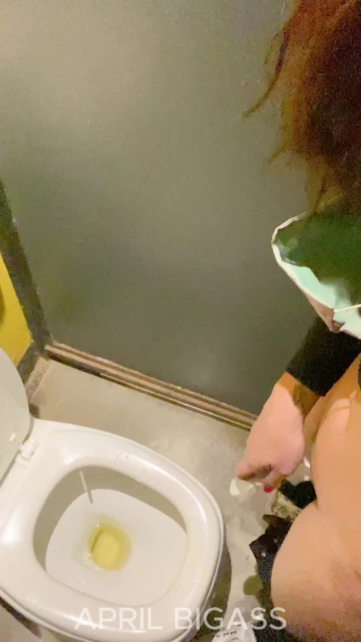 April BigAss: Trío Meando En Las Calles De Argentina, Mar Del Plata, 2...