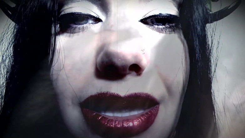 Goddess Misha Goldy: mere mohak honth - narak ka darvaaja hai! Devour Fetish!