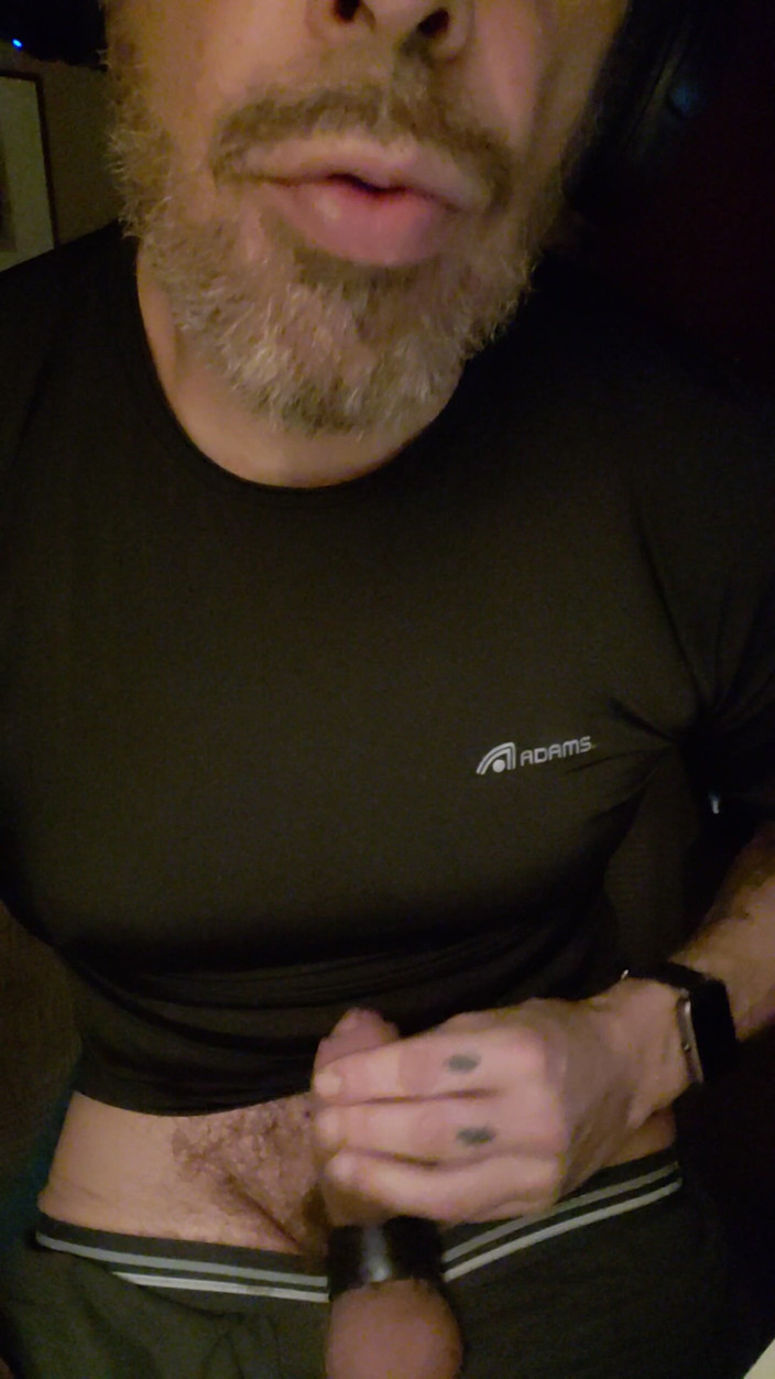 BBIG: Jucărie nouă pentru bilele mele dure