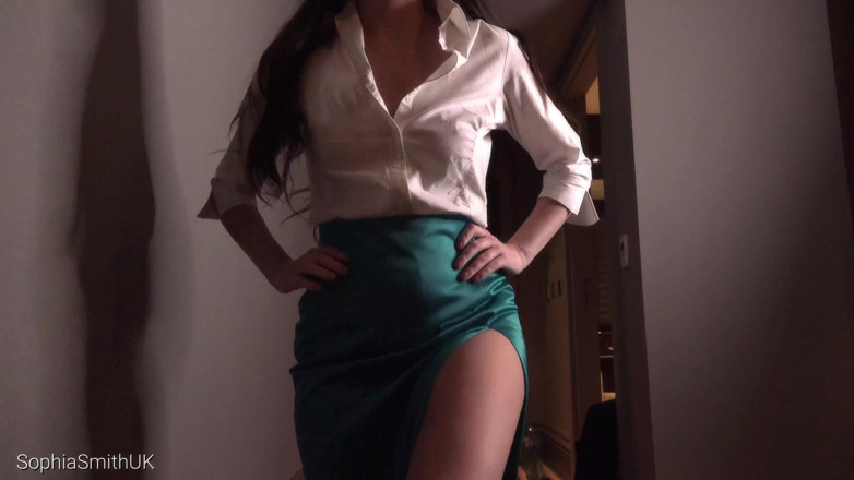 SophiaSmithUK: Secretary stretches