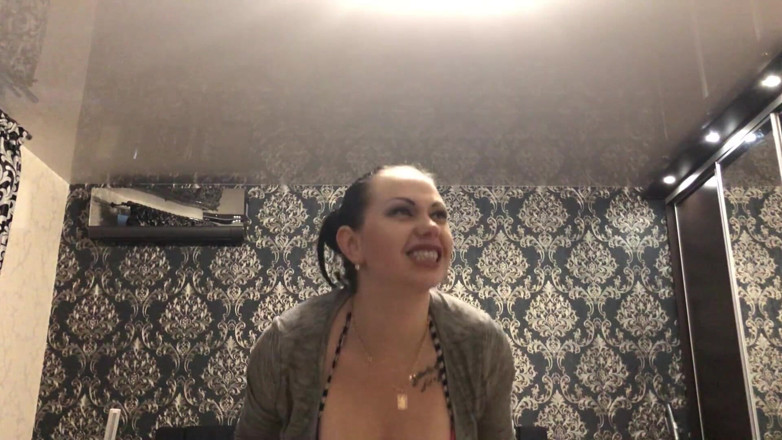 Goddess Misha Goldy: Strong workout &amp; muscles worship! Motivation &amp; domination in sexy body suit!