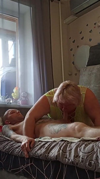 Üvey anne yarak emiyor