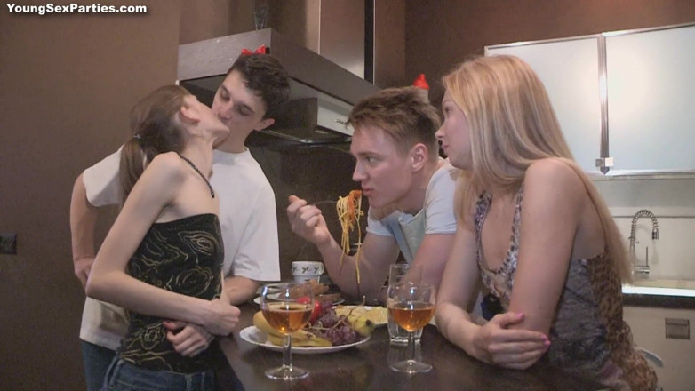 Young Sex Parties: Teen Swingers Fuck Together