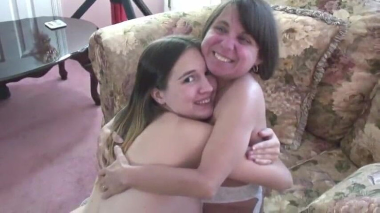 Girl on Girl: Young lesbo bitch with big belly eats mature bitch's cunt...