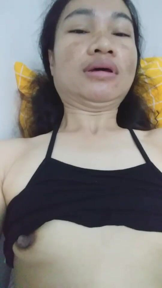 Lucky Kik: Kik yang beruntung pamer pantat bahenolnya dan berujung seks bdsm...