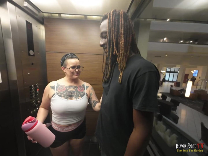 Blvck Rose TV: Stretch Me Out Coach: Ft Quinn Marie