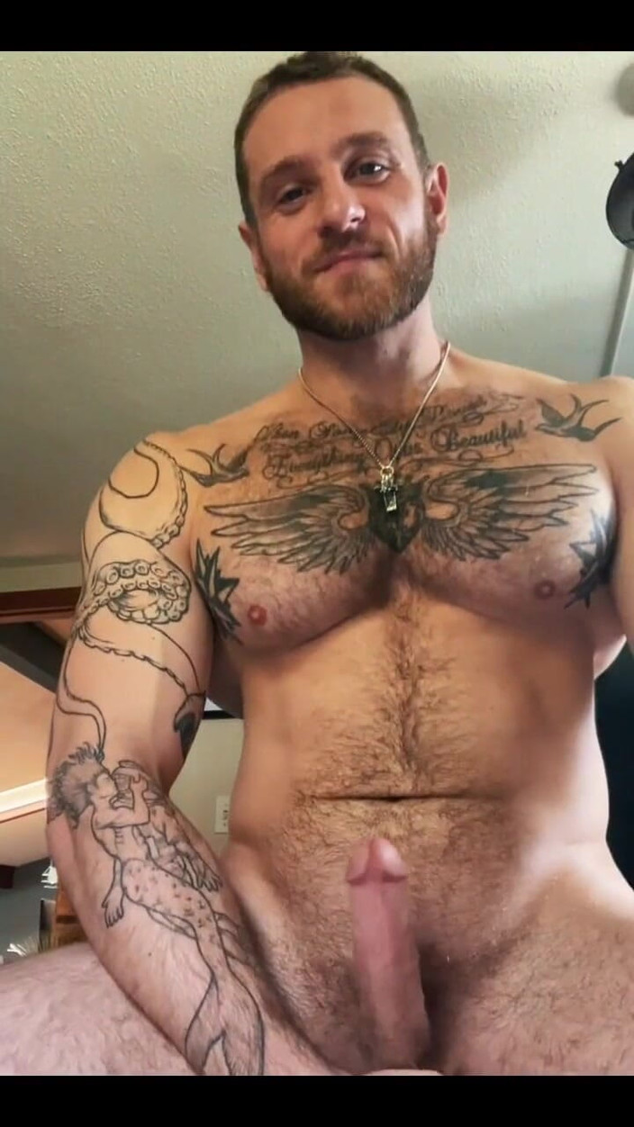 Leo Bayne: Cuma seru-seruan di tengah hari