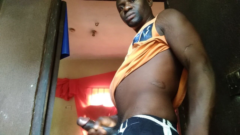 Moviesporn1: 今回は女の子の愛を示すのに激しく絶頂するのが最高です