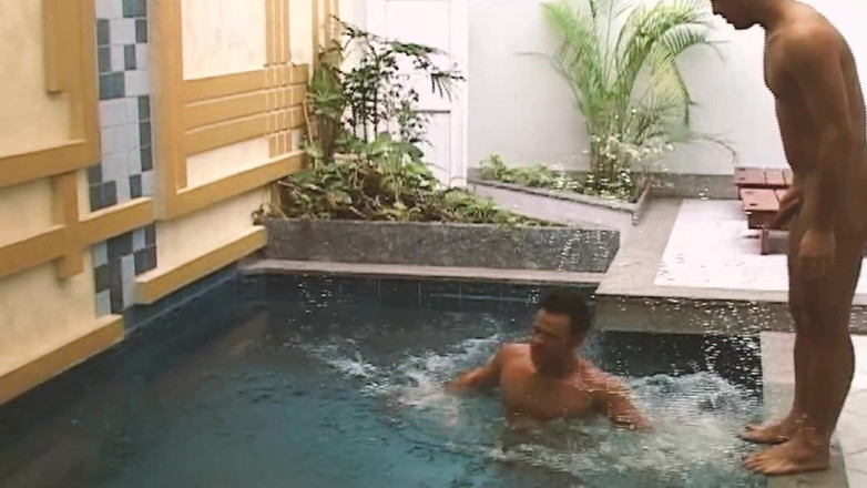 SEXUAL SIN GAY: Adegan cowok jacuzzi 4: teman-teman berotot pengen selesai mandi bareng-bareng