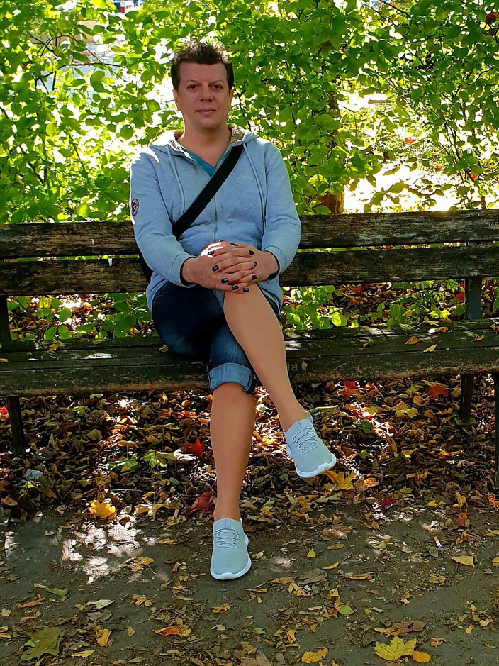 PetraNylon: Una giornata normale, mai senza collant