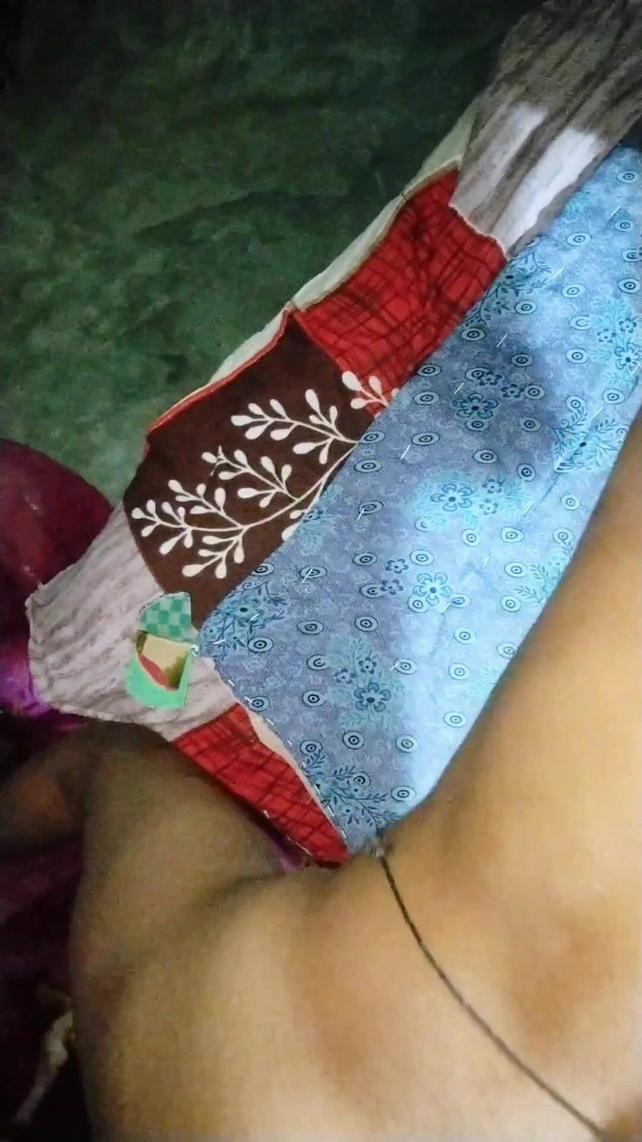 CHOUDHARYJAAN: Desi indická sexy manželka sexy videa, Valantine Speciální video