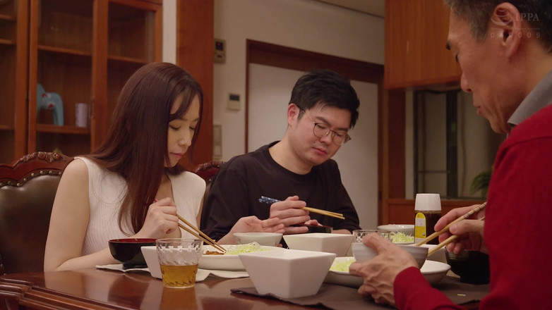 Eagle-Special: De fapt... Sunt futută de socrul tău în fiecare marți