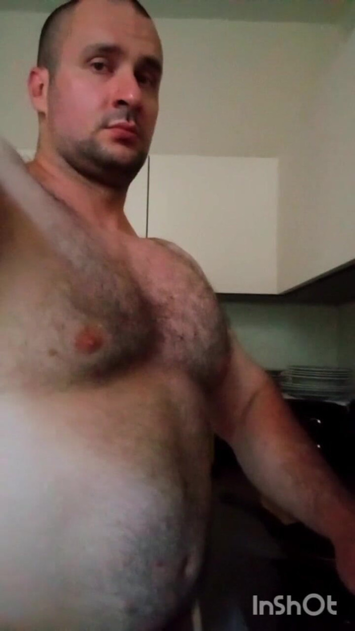 Markwolf: Too Hot to Eat and Cook Clothes