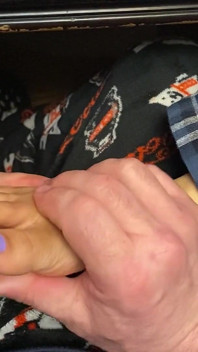 Sexy chodidla dostává masáž