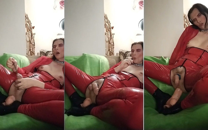 TvTs Isabella Coupe: Ізабелла любить розтягування уретри