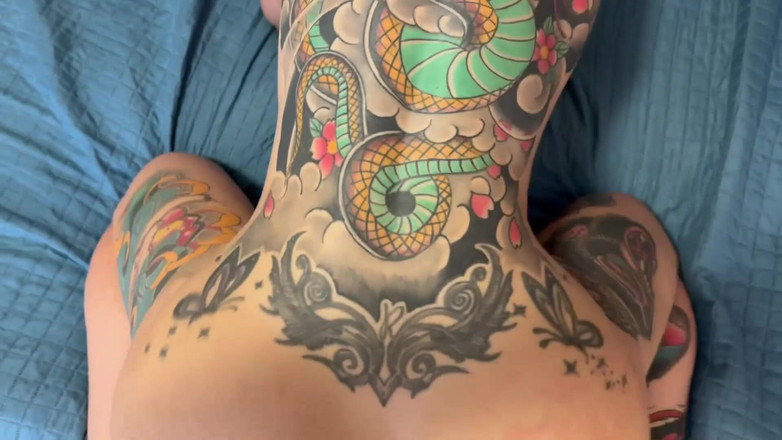 Kadall Master: Ich bat meinen Nachbarn, meinen Computer zu reparieren und ihn...