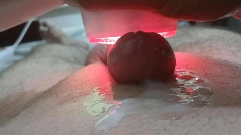 AlexCat: Punheta com um Vibrador