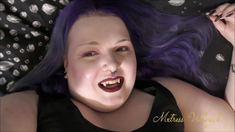 Mxtress Valleycat: 내 속임수의 바닥에서 당신을 찾거나 가방을 치료