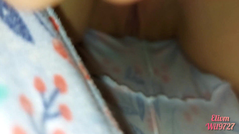 Wil9727: Playing between the sheets with my stepsister