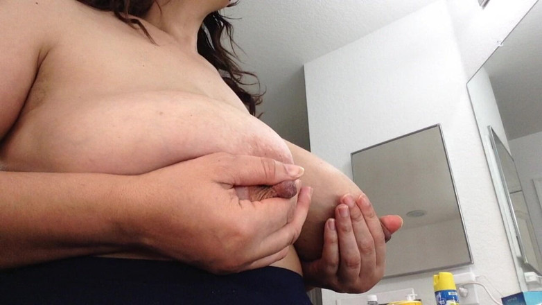 VeeVee Vixen: Nipple Cupping Cam 3