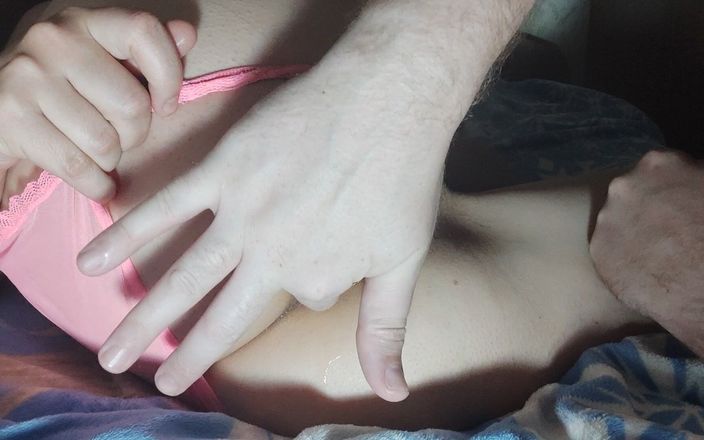 OniSoi: मुख मैथुन और सहलाने का क्लोज-अप