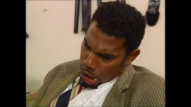 MMV films - The Original: Une MILF sexy à forte poitrine se fait enculer et éjaculer dessus...