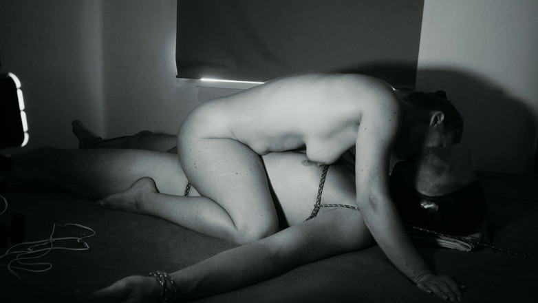 Vlakik SM: चेहरे पर बैठना