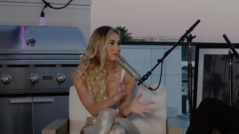 Pillow Talk: Perfektní trojka W Jeni Summers