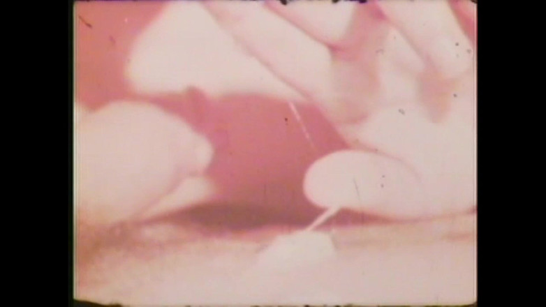 Vintage megastore: 창녀들의 최음제 게임