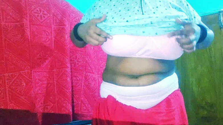 NilaRani693: Tempo da solista privato